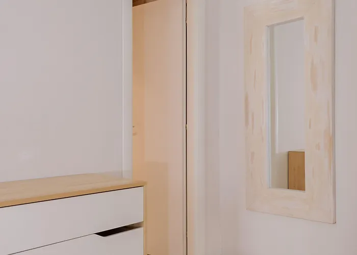 Guesthost - Porta Nuova X6 With Balcony Lejlighed Torino