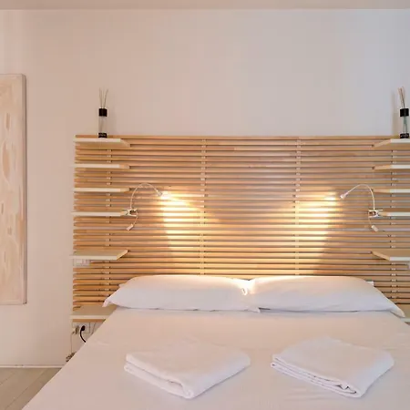 Porta Nuova X6 With Balcony *