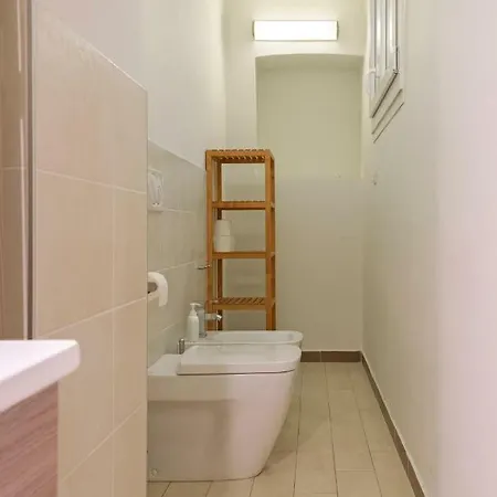 Apartment Porta Nuova X6 With Balcony